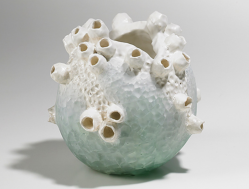 Yasuo Okuda Metal chasing title:vase -reef-